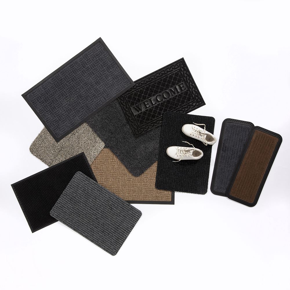 Romiley Welcome Rubber Crumb Scrapper 40x60cm Black Doormat