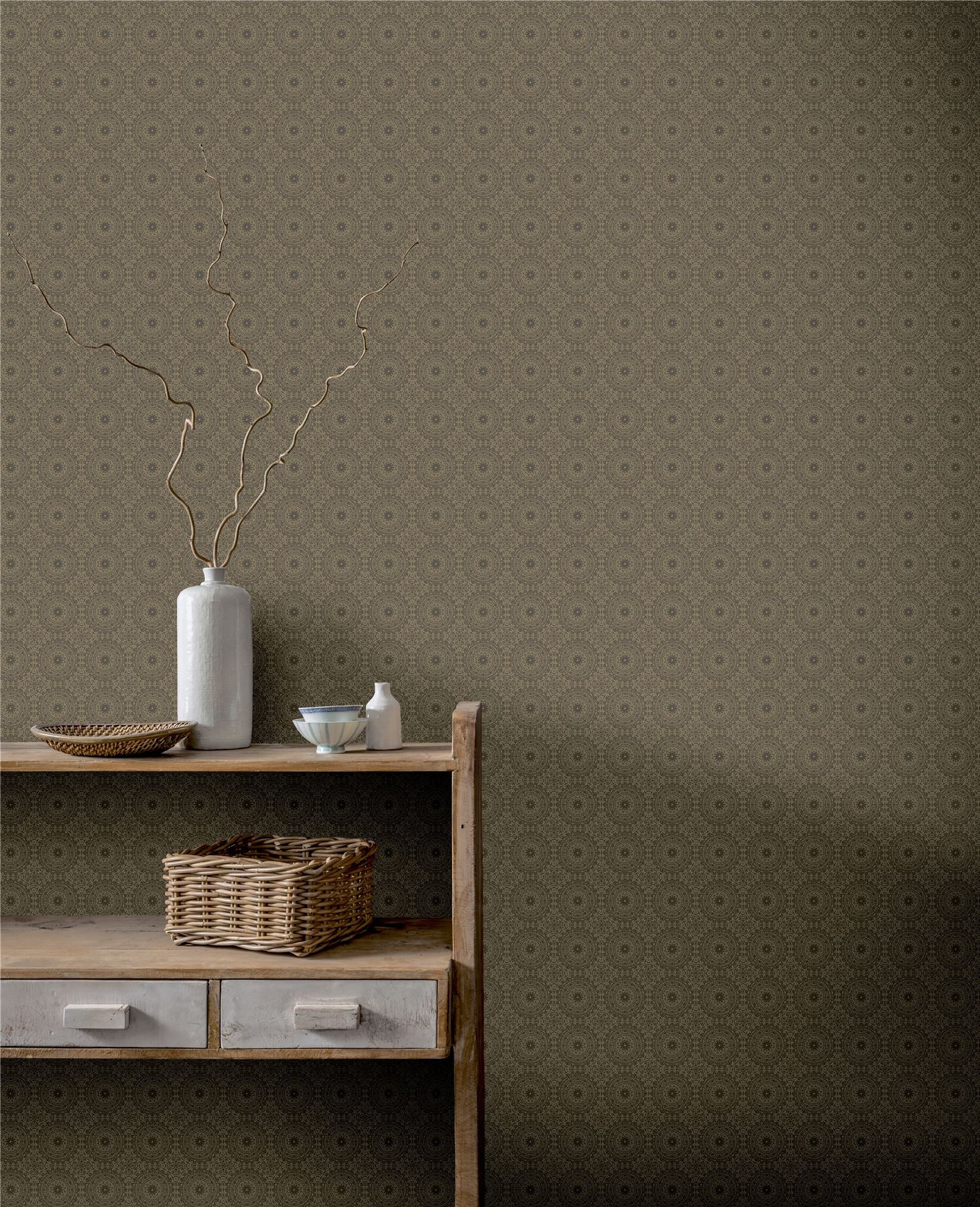 Symmetrical Chic Wallpaper