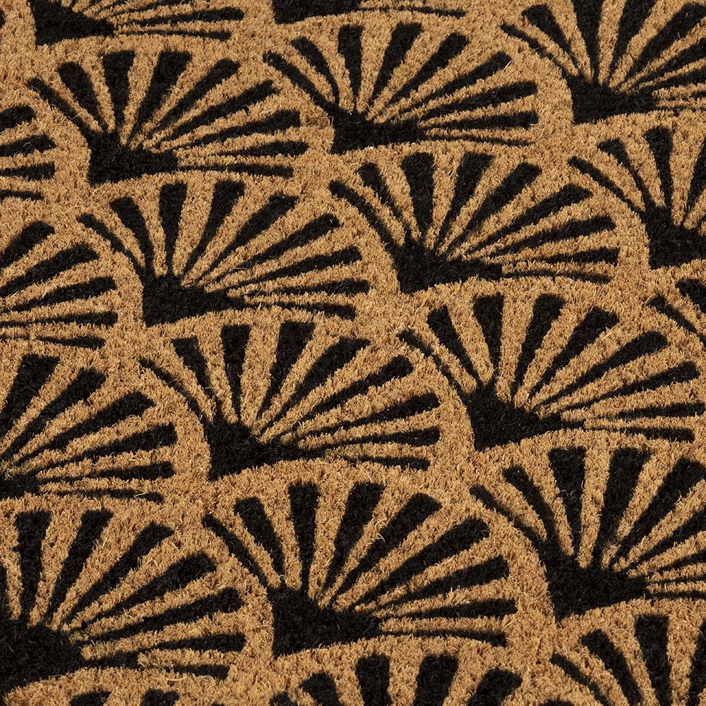 Astley Scallop Deco Latex Backed Coir 45x75cm Black Doormat