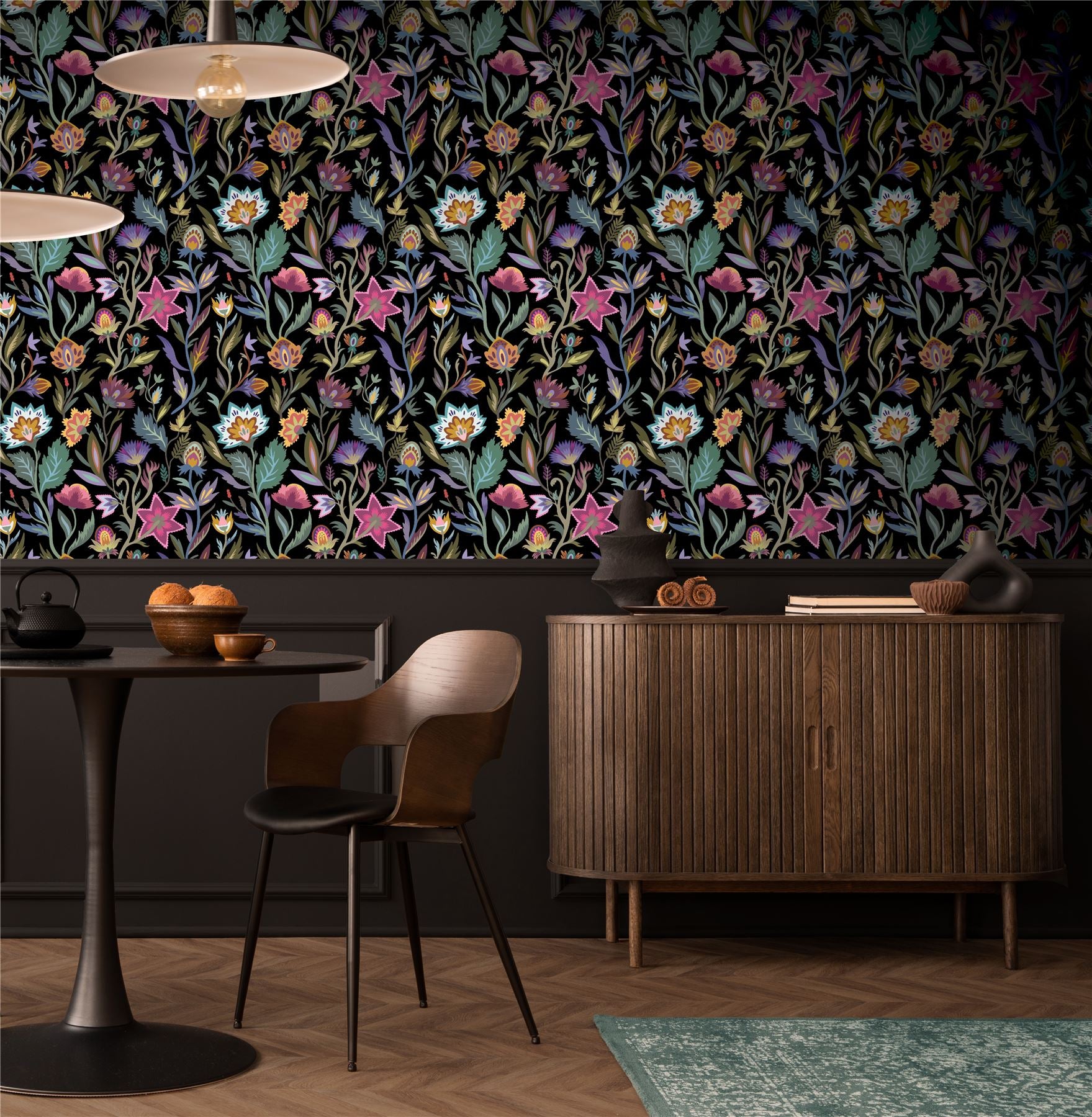 Lush Paradise Black Wallpaper