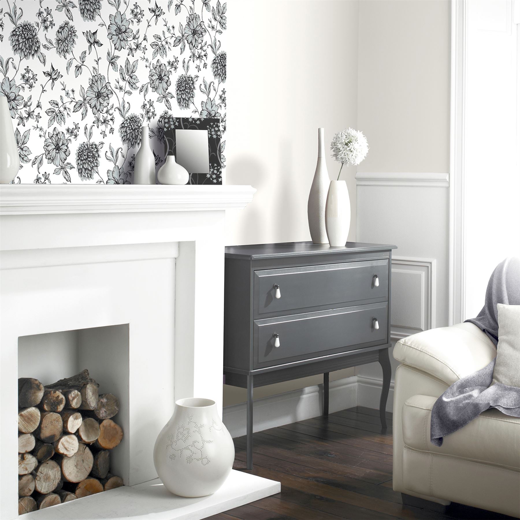 Fleur Mono Wallpaper