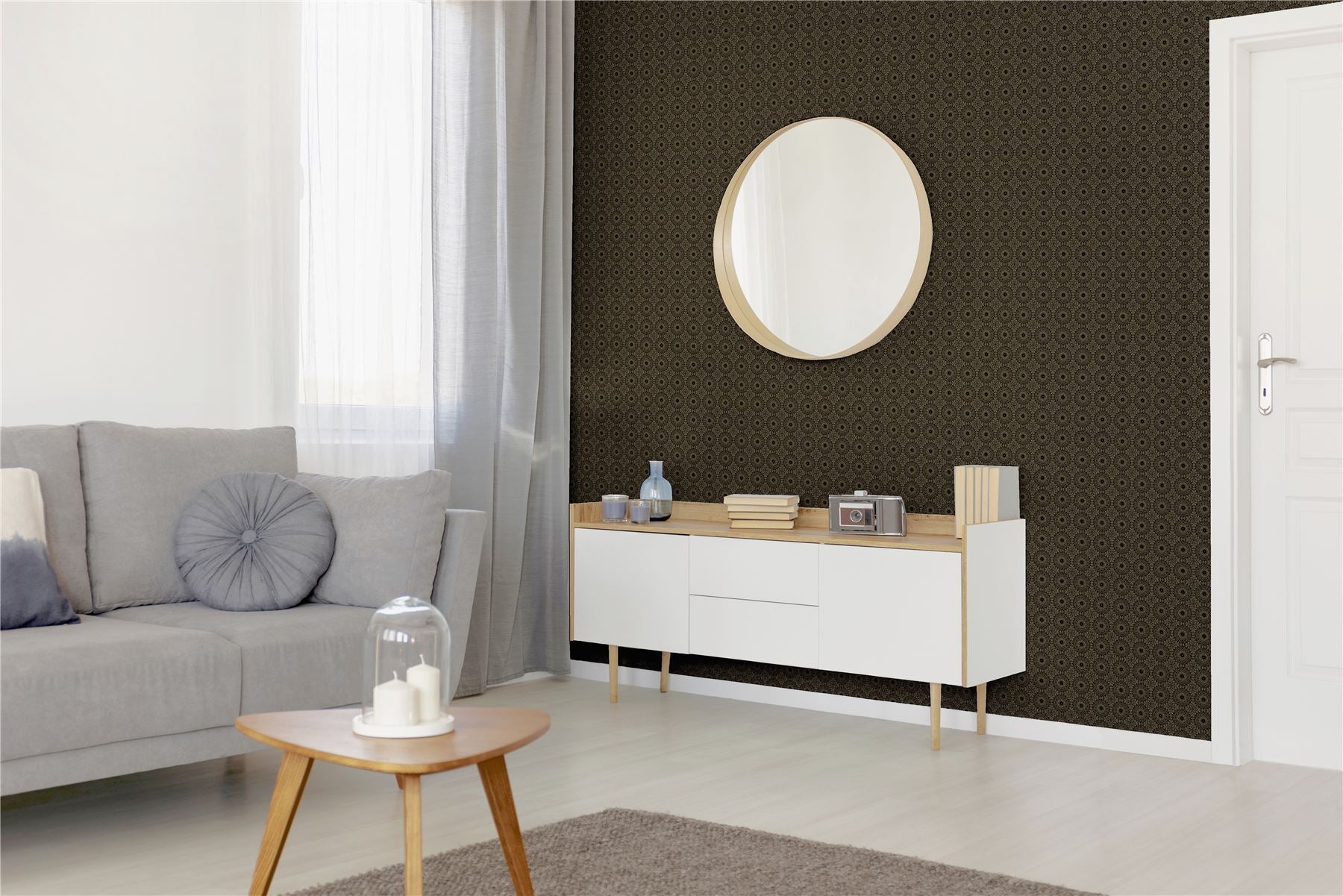 Symmetrical Chic Wallpaper