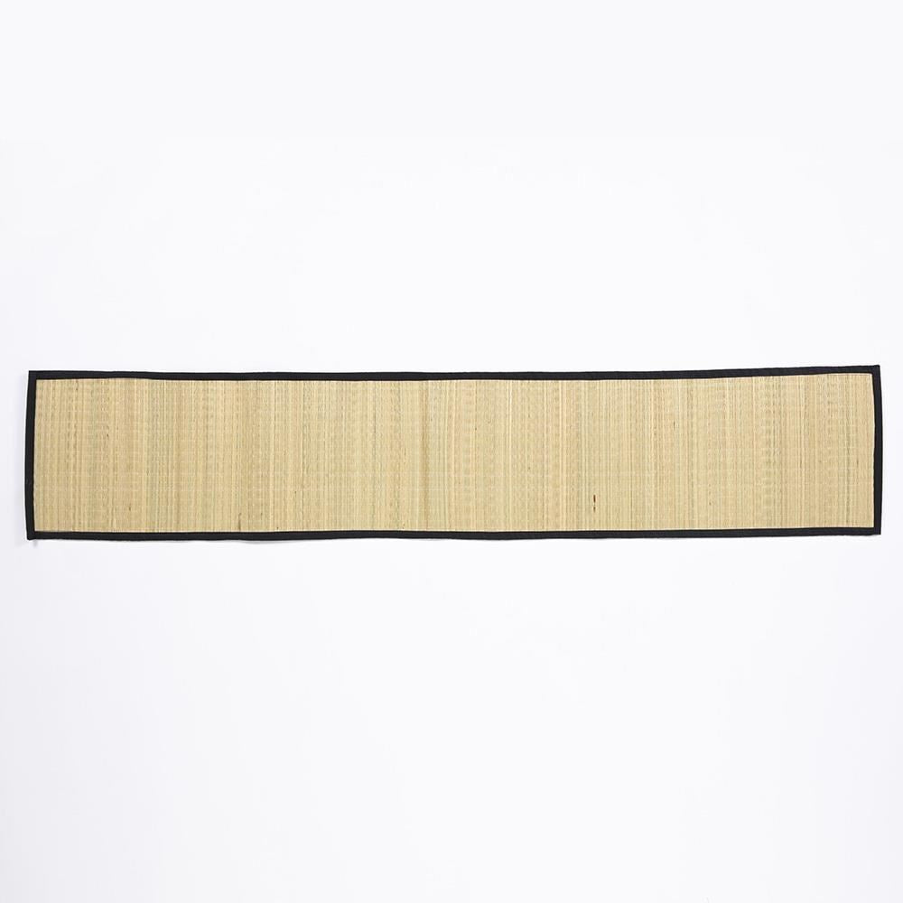 Spey Dry Grass 35x180cm Black Table Runner